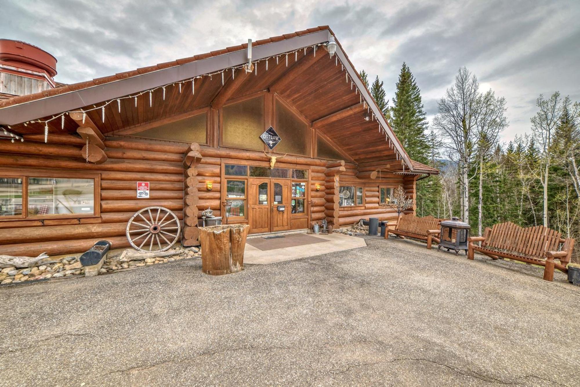 Terracana Ranch Resort Tête Jaune Екстериор снимка
