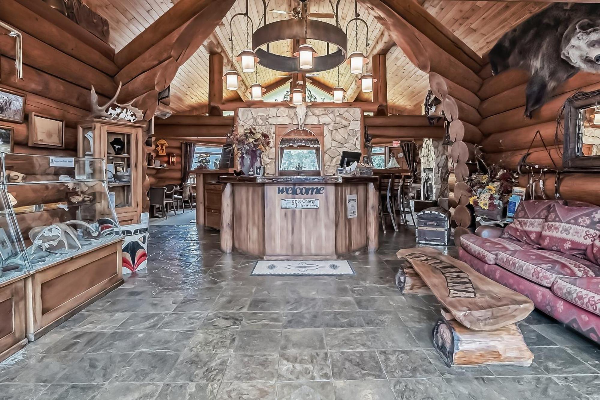 Terracana Ranch Resort Tête Jaune Екстериор снимка