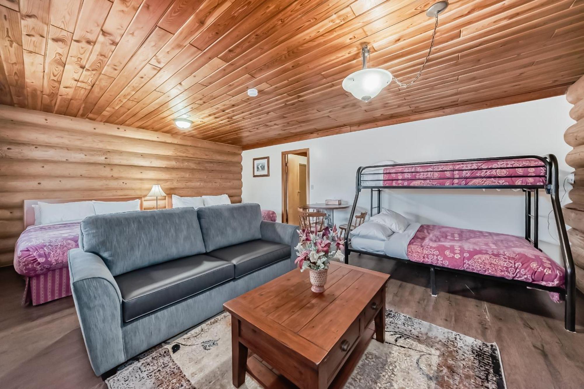 Terracana Ranch Resort Tête Jaune Екстериор снимка